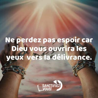 Un puits dans le désert. Un puits dans le désert.