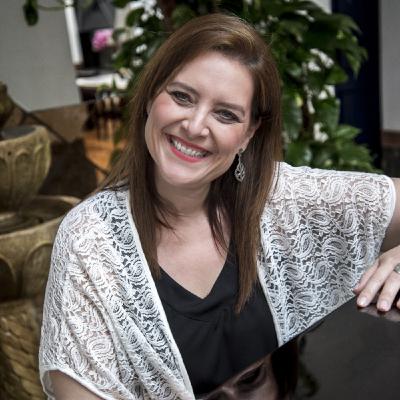 Mar Marchante Ortega Entrevista - Poema, Nostalgia de Leche.