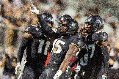 #85 - Defense shines against Temple and getting ready for #7 Cincinnati