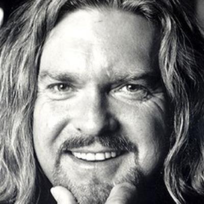 S1E121: 20 years ago today: 3AW Billy Thorpe with Bruce and Phil. 04 Dec, 1999