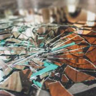 The Mirror I Broke 🪞💔