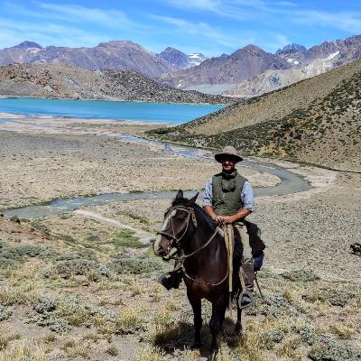 Del potrero a la montaña, cabalgatas sendas andinas Del potrero a la montaña, cabalgatas sendas andinas