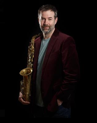 Saxophonist Shawn Maxwell; How Being Different Propelled His Career, Ep. 267