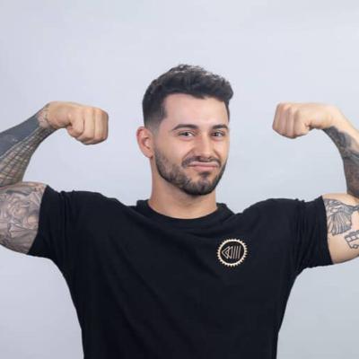 Cómo sonar natural en español y otras locuras de profe — con Miguel Cómo sonar natural en español y otras locuras de profe — con Miguel