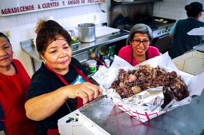 How Houston Restaurants Are Surviving One of Its Biggest Economic Downturns