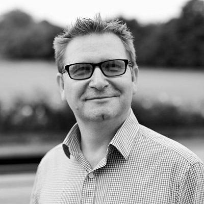 S4e15 The Managing Trust Edition with Peter Lavers