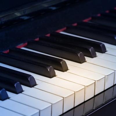 The world of the The Curious Piano Quintet| RTÉ lyric Live Interval The world of the The Curious Piano Quintet| RTÉ lyric Live Interval