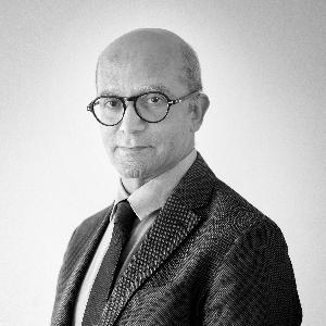 Le corps // Ali Benmakhlouf : Le corps augmenté - Les robots ont-ils un corps?