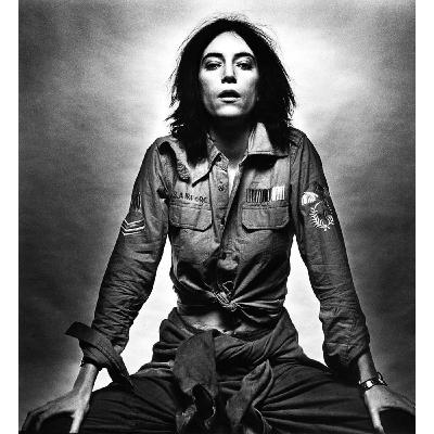 S05 E14 - Rock Chicks S05 E14 - Rock Chicks