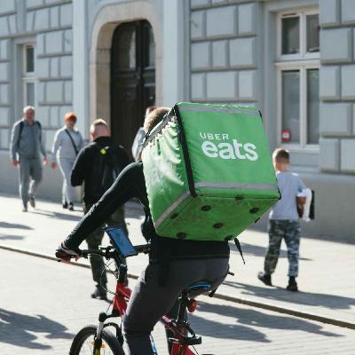 Ils économisent 10,000$ grâce à Uber eats en Australie