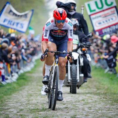 Mi lesz Lazkano sorsa? - Söprögető Kocsi Mi lesz Lazkano sorsa? - Söprögető Kocsi