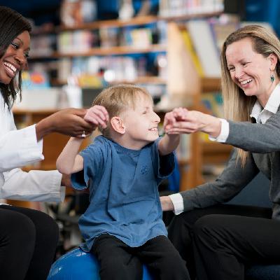 Building AAC Competence through Interdisciplinary Collaboration and Mentorship