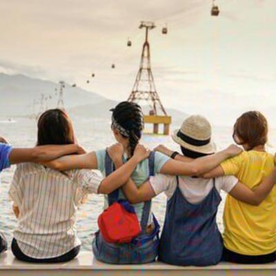 Happy Friendship Day ♥️.Tum jaiso ka sahara hai dosto♥️. Ye dil tumhare pyaar ka maara hai dosto ♥️.