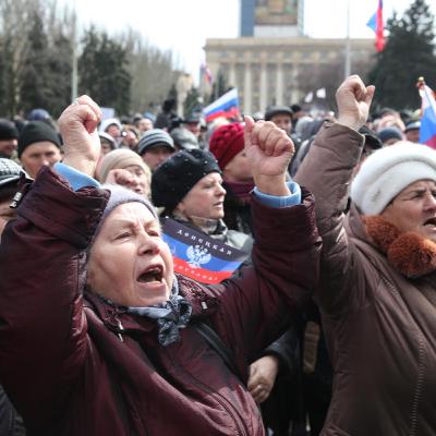 Есть ли предрасположенность к митингам?