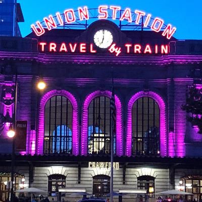 Ep. 125 - The Best Things to Do Instead of Tourist Traps in Mid-Size US Cities