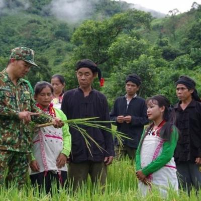 Tiêu điểm - Chiến lược xóa đói giảm nghèo – hướng tới một nền kinh tế bền vững Tiêu điểm - Chiến lược xóa đói giảm nghèo – hướng tới một nền kinh tế bền vững