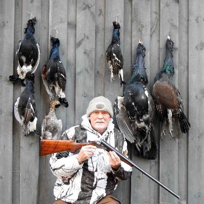 Tiur, ryper, mårfangst og gode historier med Tor Åge Skinstad