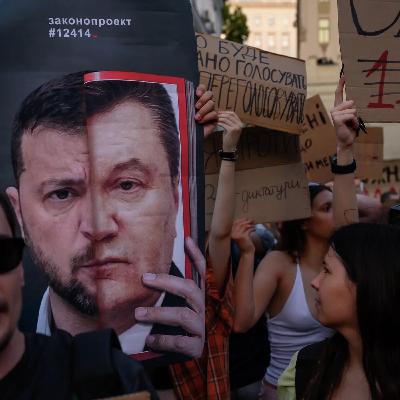Manifestações na Ucrânia: “Zelensky foi o candidato presidencial anticorrupção e é comprometido com essa ideia desde o primeiro dia”