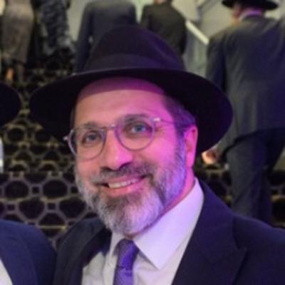 S2 E2 - Why Vulnerability Builds Million-Dollar Donors with Rabbi Ephraim Blumenkrantz