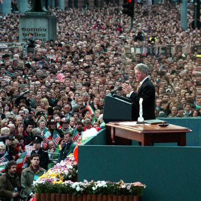 Bill Clinton’s visit to Dublin - 30 years on Bill Clinton’s visit to Dublin - 30 years on