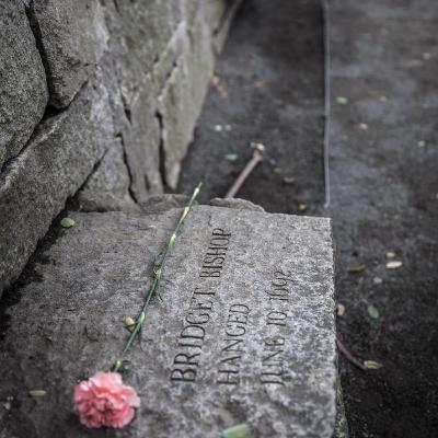 S4 E1: Bored to Death - The Salem Witch Trials