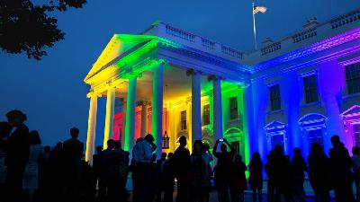 The Task At Hand: Rainbow Houses and Rainbow Bodies – Ep. 247 The Task At Hand: Rainbow Houses and Rainbow Bodies – Ep. 247