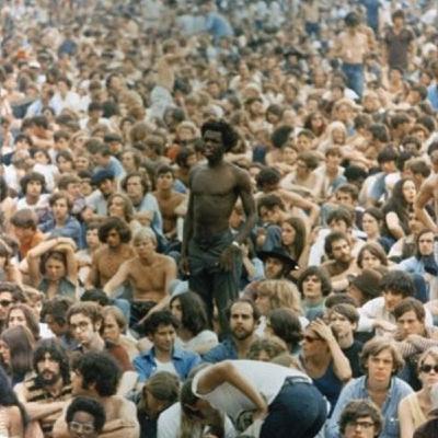 "Una minoría que no busca ser mayoría" - Michel Foucault
