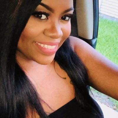 Interview with Sannecia Davis "BlessedGals Boutique and Fire On The Runway Arkansas" In Studio at KABF 88.3FM