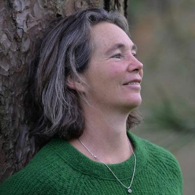 Ep 15: The Breathing Bow with Ruth Phillips