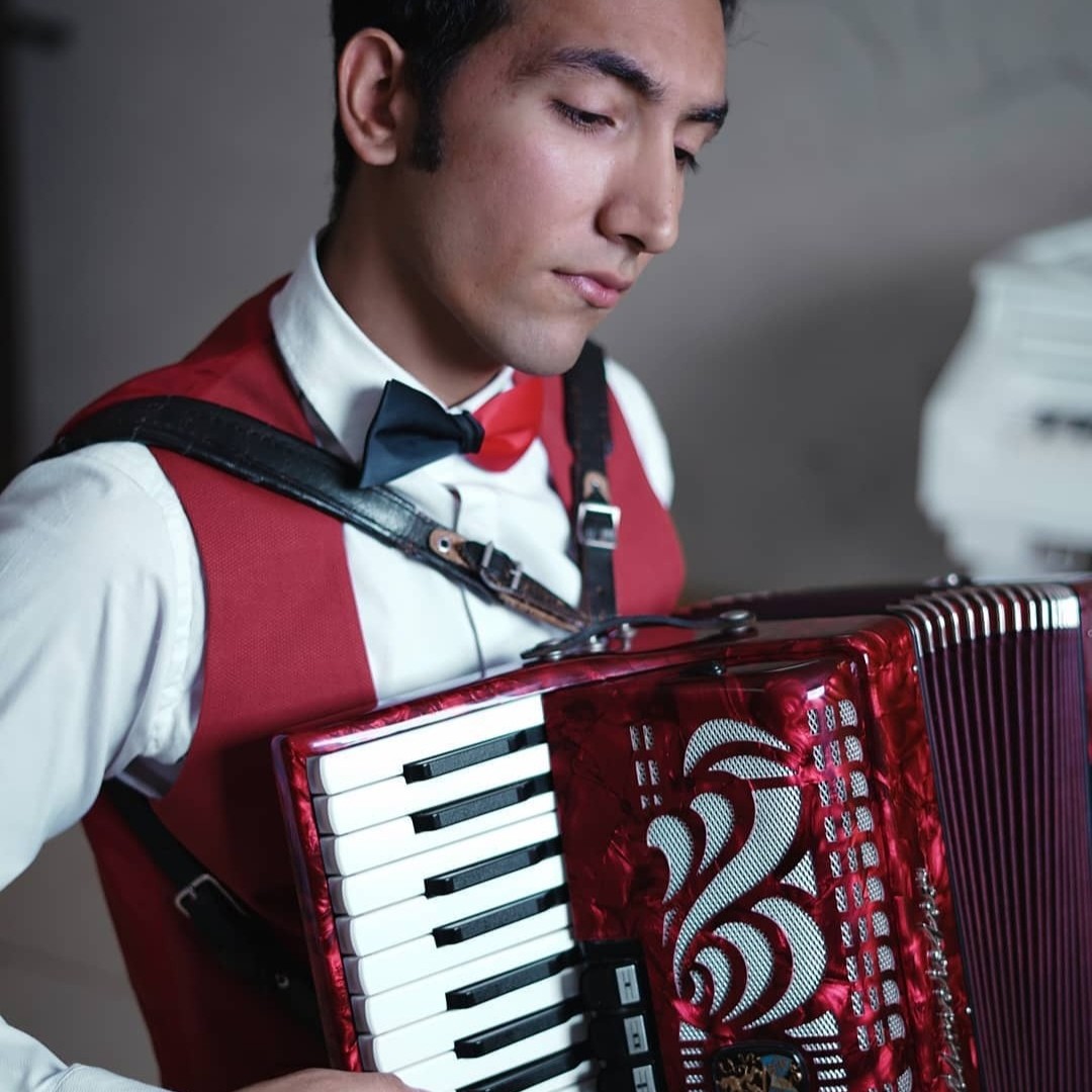 آکاردئون اسمایل چارلی چاپلین