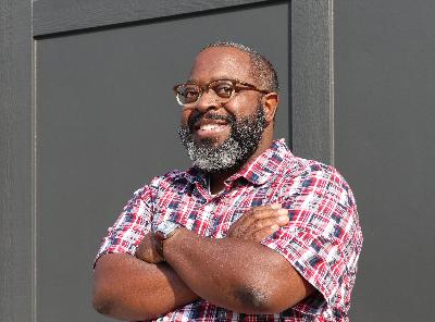 Episode 147: Michael Kleber-Diggs on the Role of the Artist in “dark times”