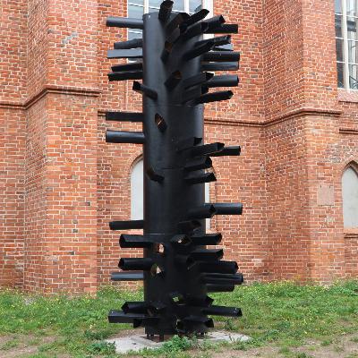 #OTWARTAGALERIA - Magdalena Abakanowicz, taka drzewiastorurasta.