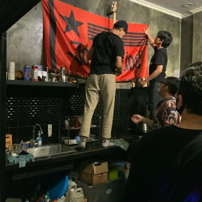 SISI LAIN SISI JALAN SISI LAIN SISI JALAN