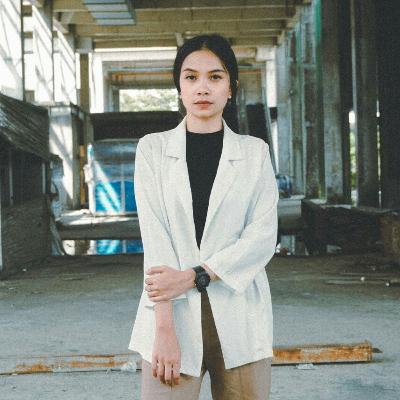 SOSOK HITAM YANG TERBUANG SOSOK HITAM YANG TERBUANG
