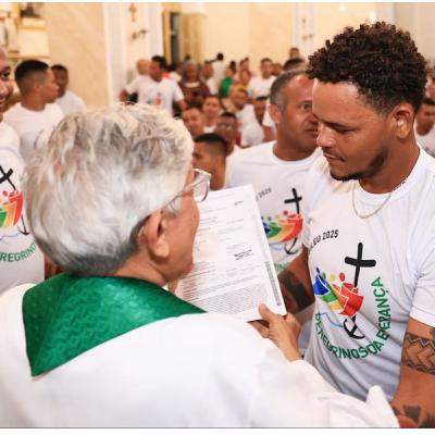 Quando a Fé abre portas: peregrinação e libertação no Jubileu dos Pobres