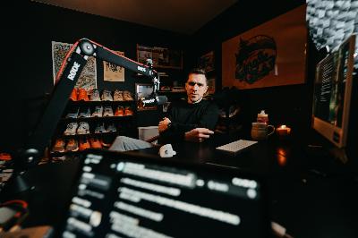 Interview: Finn Melanson - Host of Singletrack