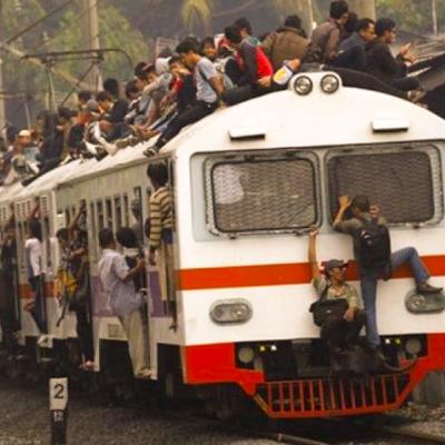Tentang Transportasi Umum Tentang Transportasi Umum