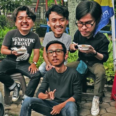 Eps 6 - Momen-momen Pertama Kali Kita Nganu... feat. Brian Si Logistik Eps 6 - Momen-momen Pertama Kali Kita Nganu... feat. Brian Si Logistik