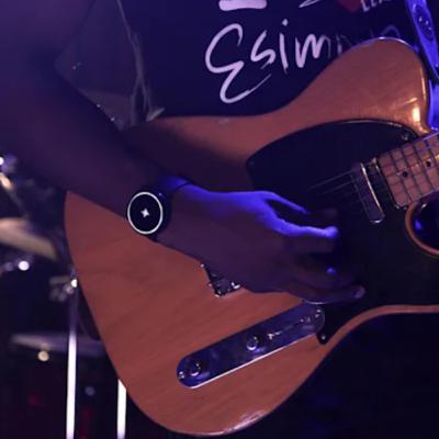 Carving out a Wearable for Musicians | Florian Simmendinger | Becoming a Founder | CoCoon Carving out a Wearable for Musicians | Florian Simmendinger | Becoming a Founder | CoCoon