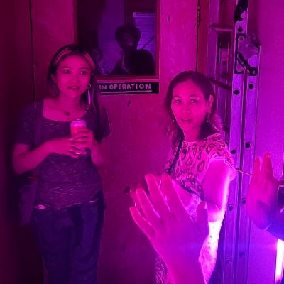 ロンドンのクラブから政治のある日常