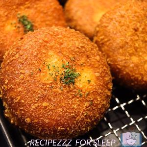 Croquettes: The Golden Rule Cook Book Croquettes: The Golden Rule Cook Book