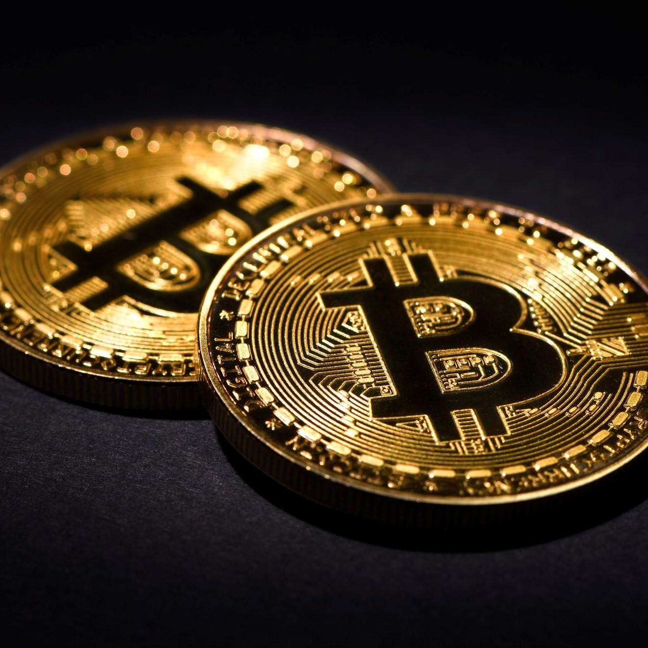 اپیزود دو -  بیت کوین