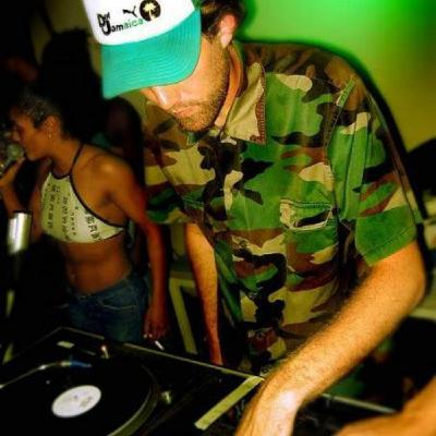 Episode 11: Hvad har du i pladetasken, DJ Benjah?