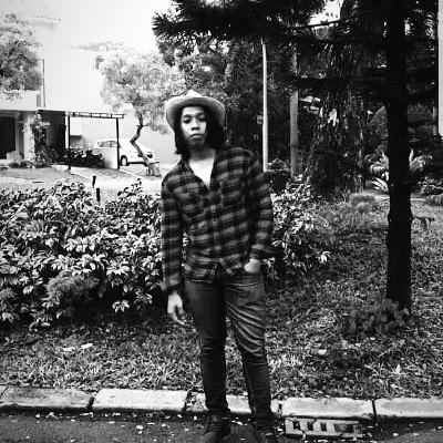 Eps 15 Ini nih yang namanya angkatan ? with Iqbal (cacing) Eps 15 Ini nih yang namanya angkatan ? with Iqbal (cacing)