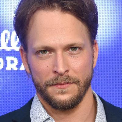 CHRISTMAS MUVIES SPOTLIGHT SPECIAL EDITION WITH ACTOR JON COR