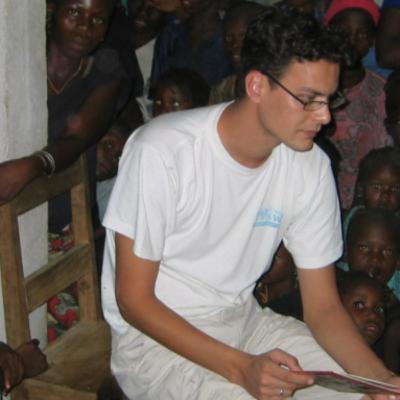 WAAROM PLANTEN WE BOMEN IN SIERRA LEONE?