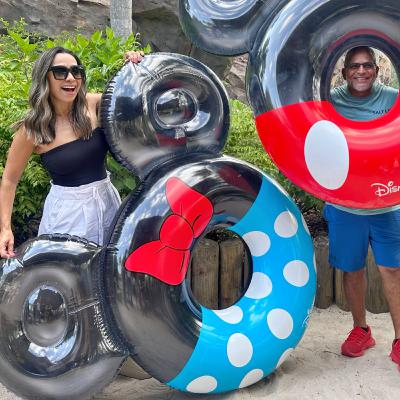 Descubre La Fiesta De Disney H2O GLOW En Typhoon Lagoon