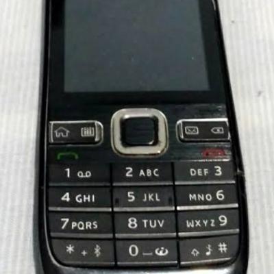 Handphone jeleknya Tuhan