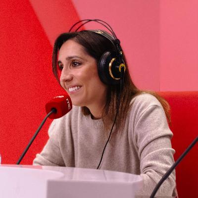 Las mañanas de RNE - Ángela Banzas: un íntimo viaje de la oscuridad a la luz Las mañanas de RNE - Ángela Banzas: un íntimo viaje de la oscuridad a la luz