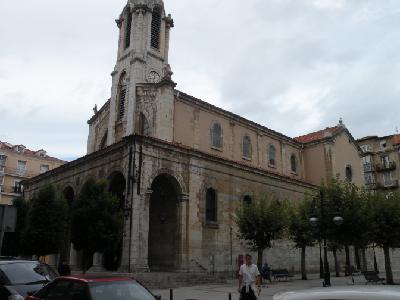 La cruz de la iglesia de Santa Lucía amenaza con desprenderse tras el temporal en Santander La cruz de la iglesia de Santa Lucía amenaza con desprenderse tras el temporal en Santander